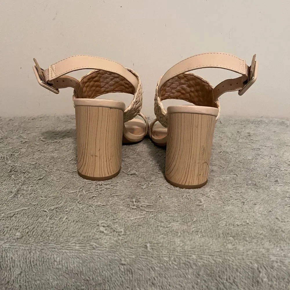 Sandals - Picture 4 of 5
